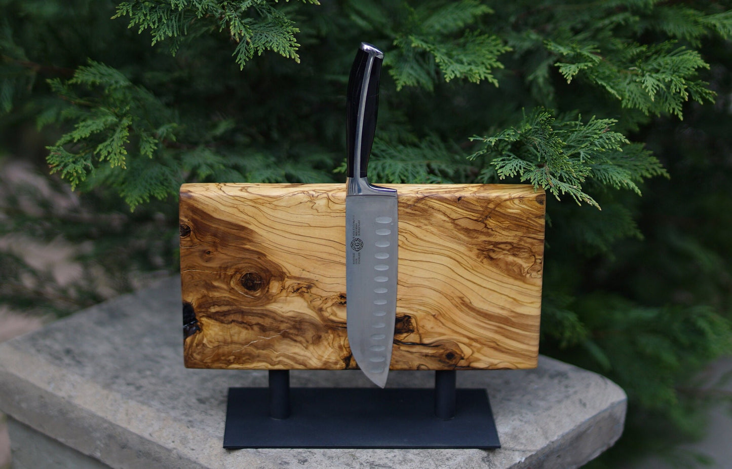 Magnetic Knife Block- Knife Display, Knife Block, Utensil Holder For Kitchen, Kitchen Organization Knife Stand, Magnetic Knife Block,