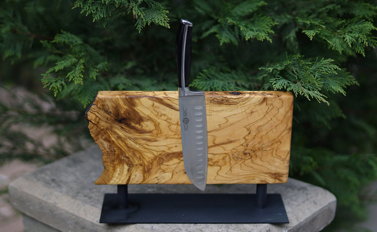Magnetic Knife Block- Knife Display, Knife Block, Utensil Holder For Kitchen, Kitchen Organization Knife Stand, Magnetic Knife Block,