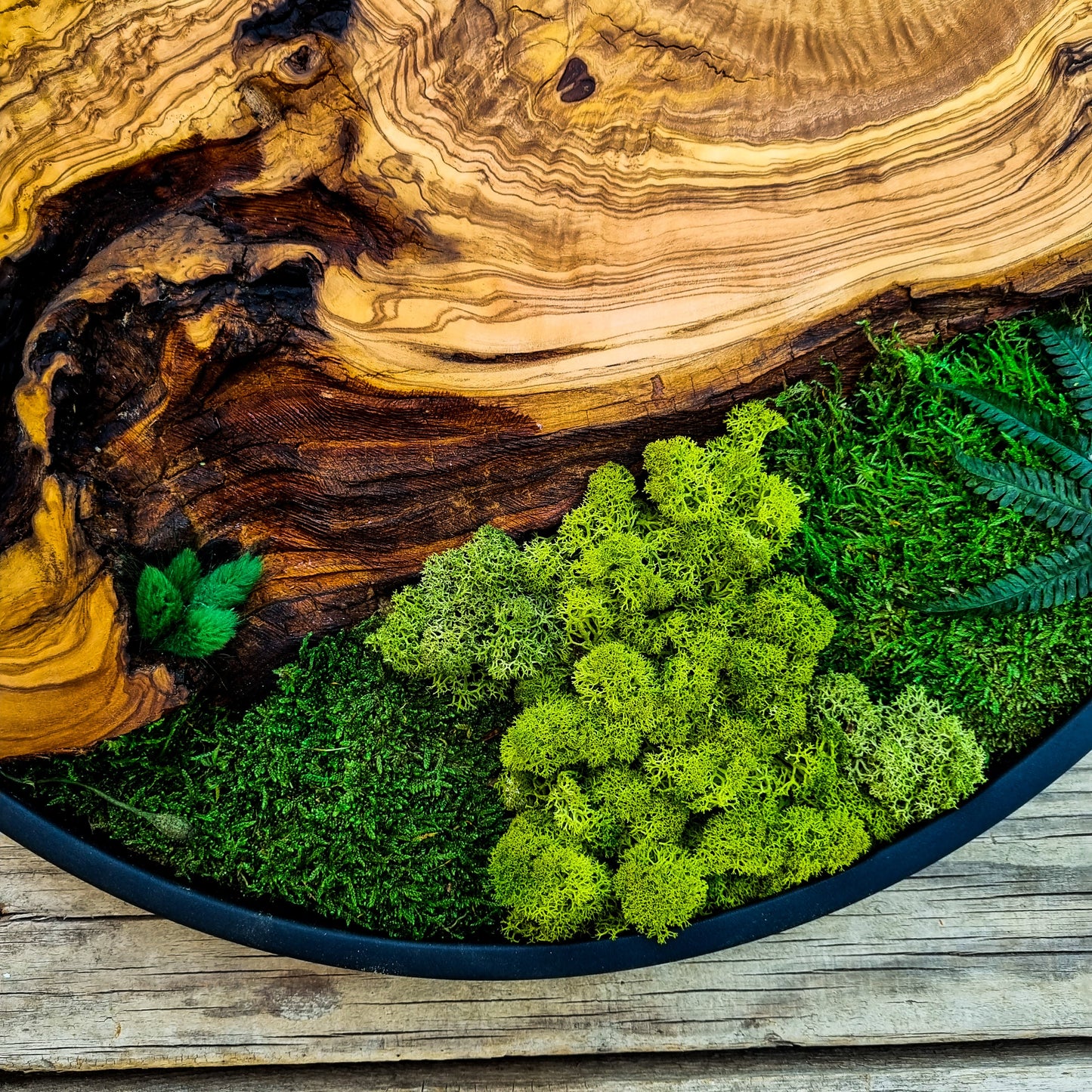 Bespoke Moss Wall Decor - Custom Made Moss Wood Wall Art - Preserved Moss Wall Decor - Wooden Wall Decor for Living Room - Christmas Gift