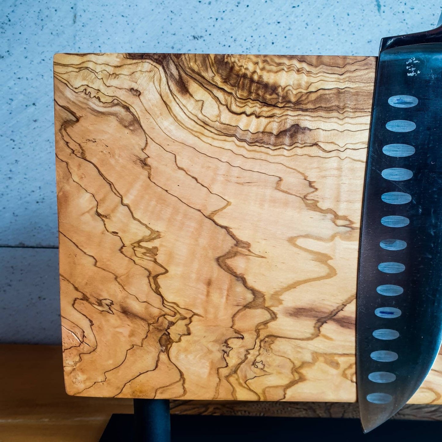 Magnetic Knife Holder, Wood Knife Holder, Knife Holder İron Base, Wood Knife Rack, Natural Edge Knife Holder, Olive Wood, Olive Wood