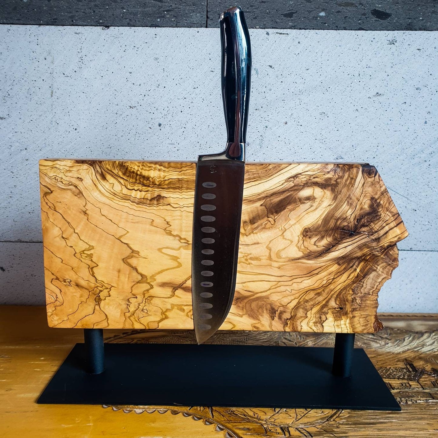 Magnetic Knife Holder, Wood Knife Holder, Knife Holder İron Base, Wood Knife Rack, Natural Edge Knife Holder, Olive Wood, Olive Wood