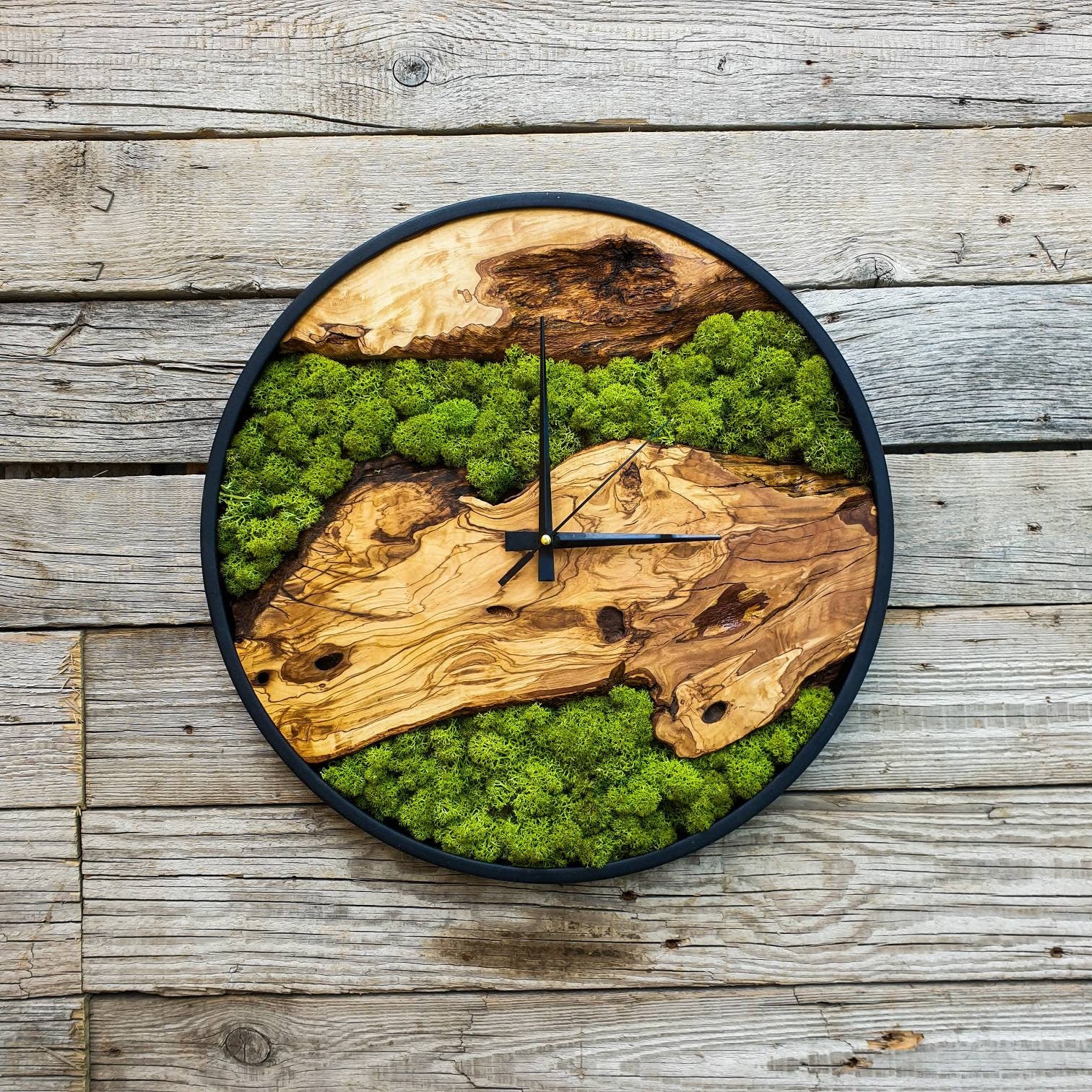 Custom Made Moss & Wood Wall Clock-Made to Order Moss Wall Clock, Moss Wall Art,  Moss Art With Wood,  New Home Gift, Christmas Gift