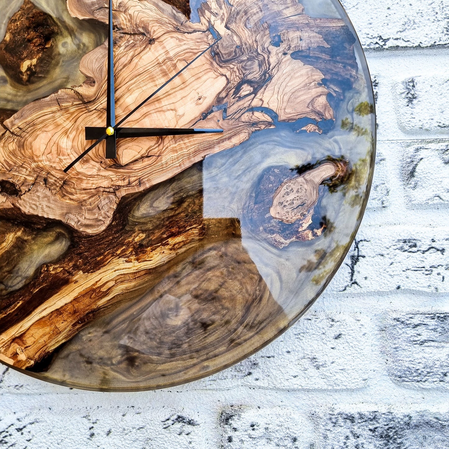 Resin & Olive Wood Wall Clock, Epoxy and Wood Wall Clock, Unique Handmade Wall Decor