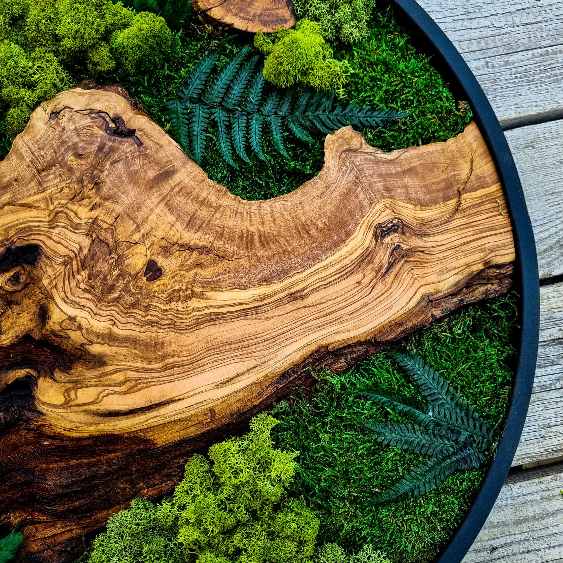 Bespoke Moss Wall Decor - Custom Made Moss Wood Wall Art - Preserved Moss Wall Decor - Wooden Wall Decor for Living Room - Christmas Gift