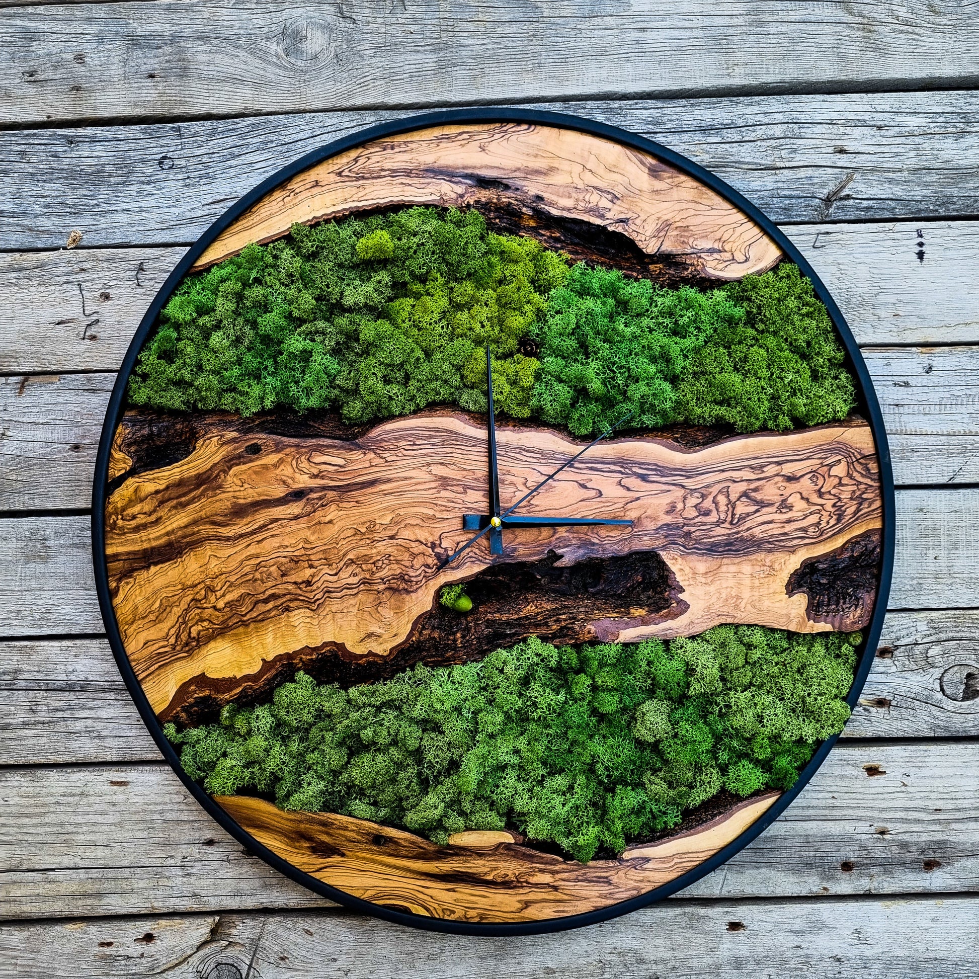 Custom Made Moss & Wood Wall Clock-Made to Order Moss Wall Clock, Moss Wall Art,  Moss Art With Wood,  New Home Gift, Christmas Gift