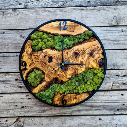 Custom Made Moss & Wood Wall Clock-Made to Order Moss Wall Clock, Moss Wall Art,  Moss Art With Wood,  New Home Gift, Christmas Gift