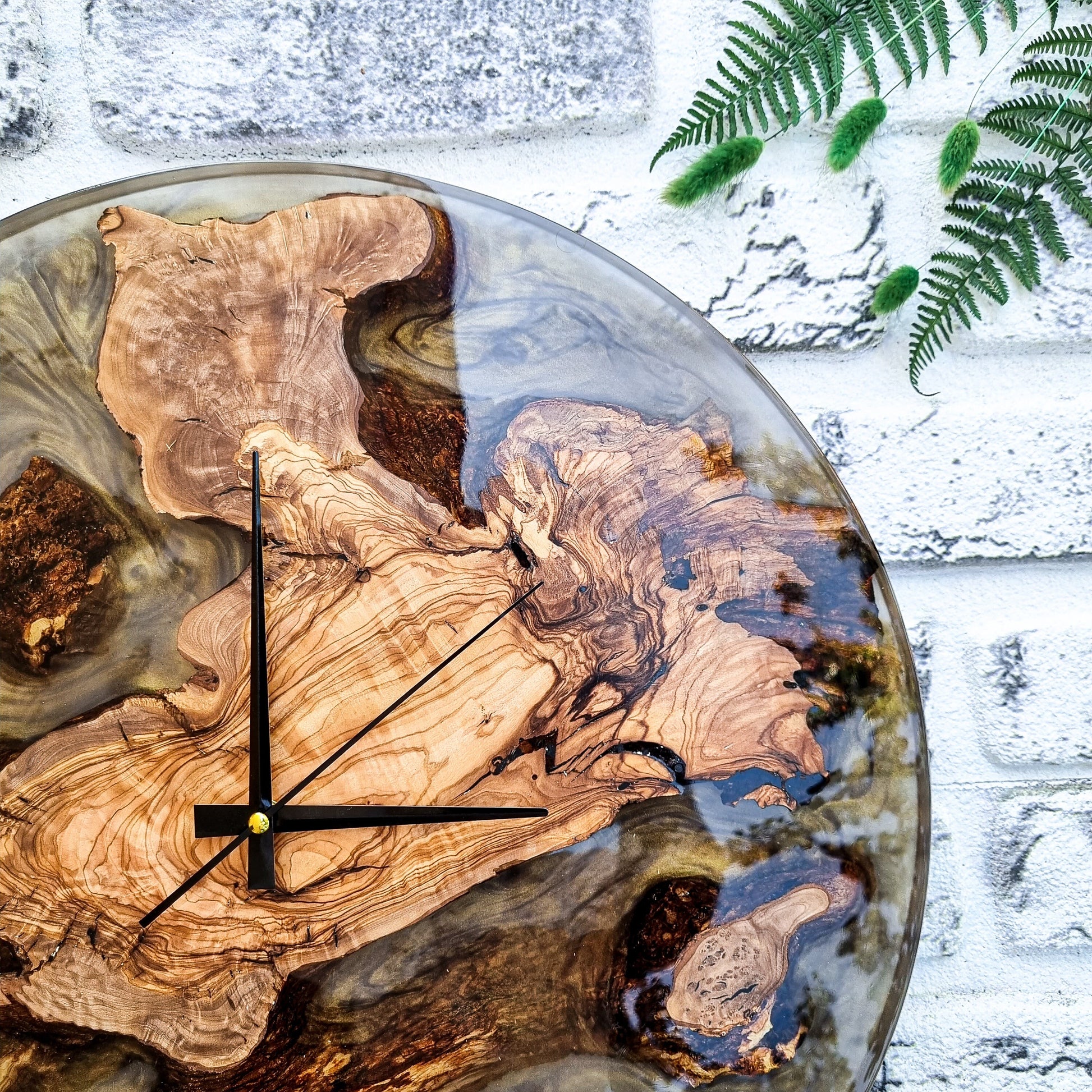 Resin & Olive Wood Wall Clock, Epoxy and Wood Wall Clock, Unique Handmade Wall Decor