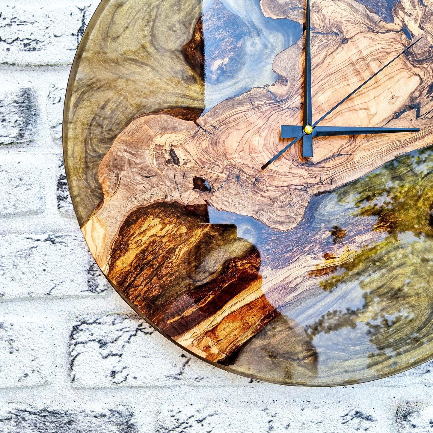 Resin & Olive Wood Wall Clock, Epoxy and Wood Wall Clock, Unique Handmade Wall Decor