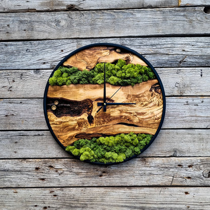 Custom Made Moss & Wood Wall Clock-Made to Order Moss Wall Clock, Moss Wall Art,  Moss Art With Wood,  New Home Gift, Christmas Gift