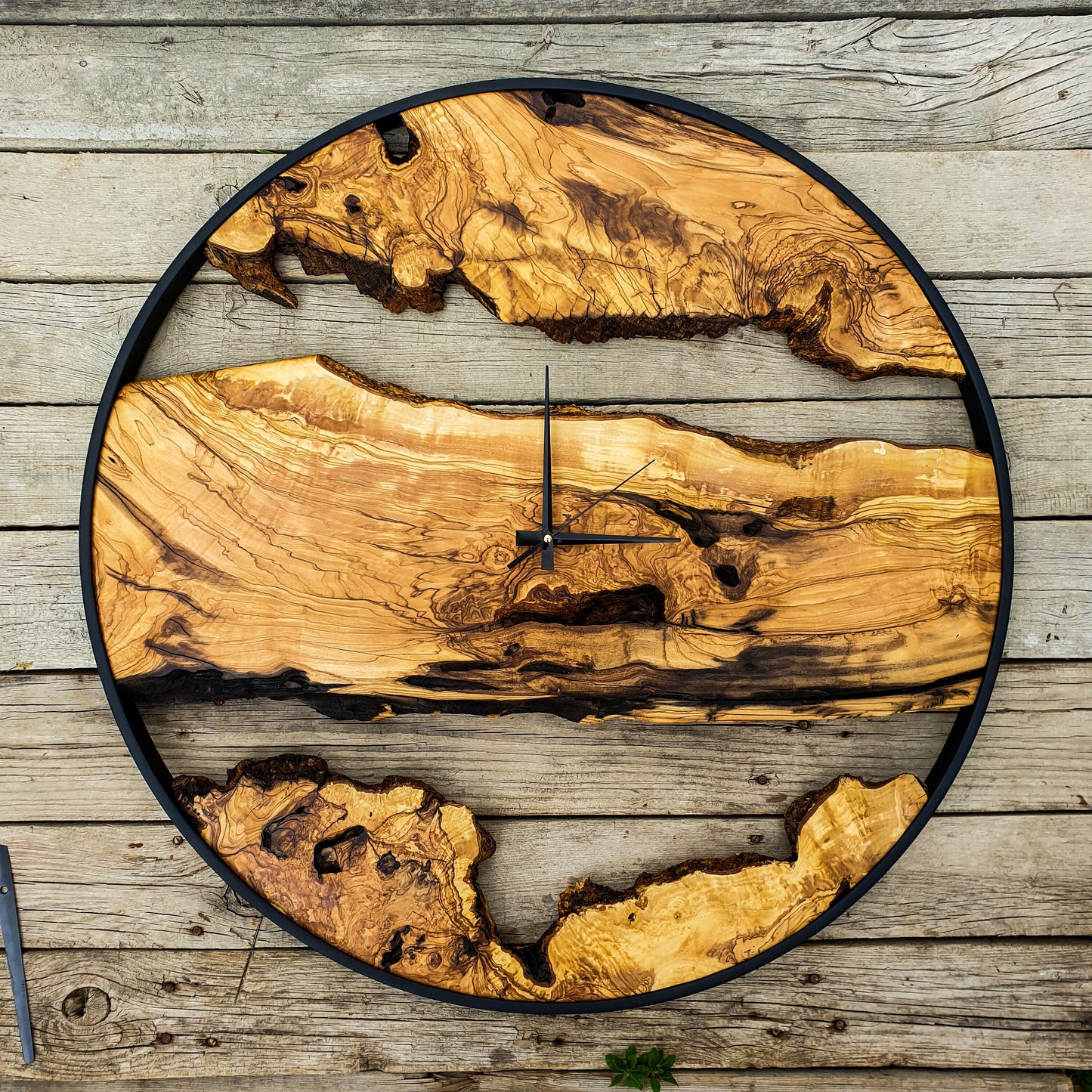 Bespoke Natural Wood Clock, Bespoke Olive Wood Wall Clock, Large Metal Wall Clock, Wood Art, Farmhouse Clock, Custom made christmas gift