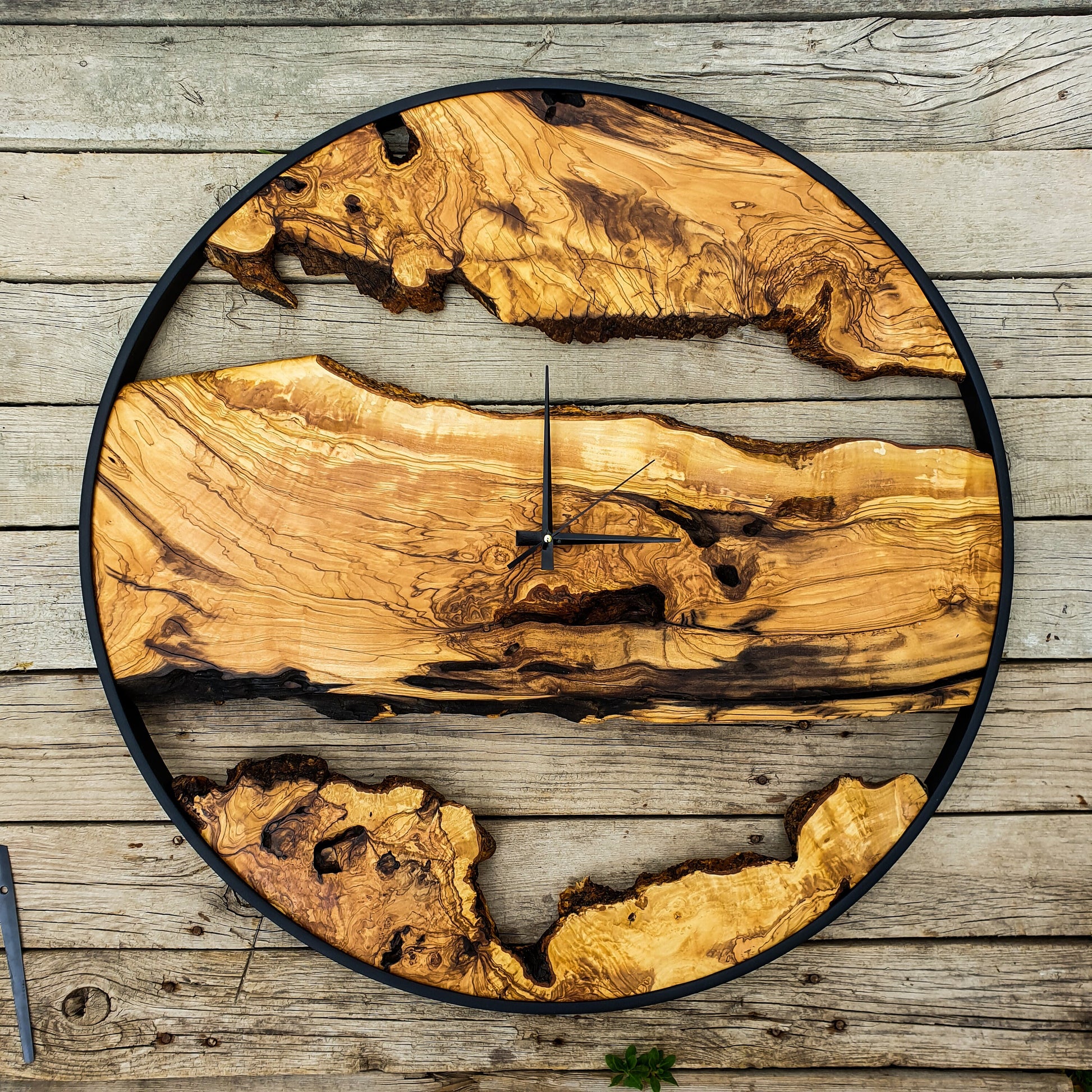 Bespoke Natural Wood Clock, Bespoke Olive Wood Wall Clock, Large Metal Wall Clock, Wood Art, Farmhouse Clock, Custom made christmas gift