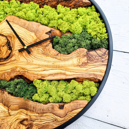 Moss Wall Clock, Custom Made Moss & Wood Wall Clock