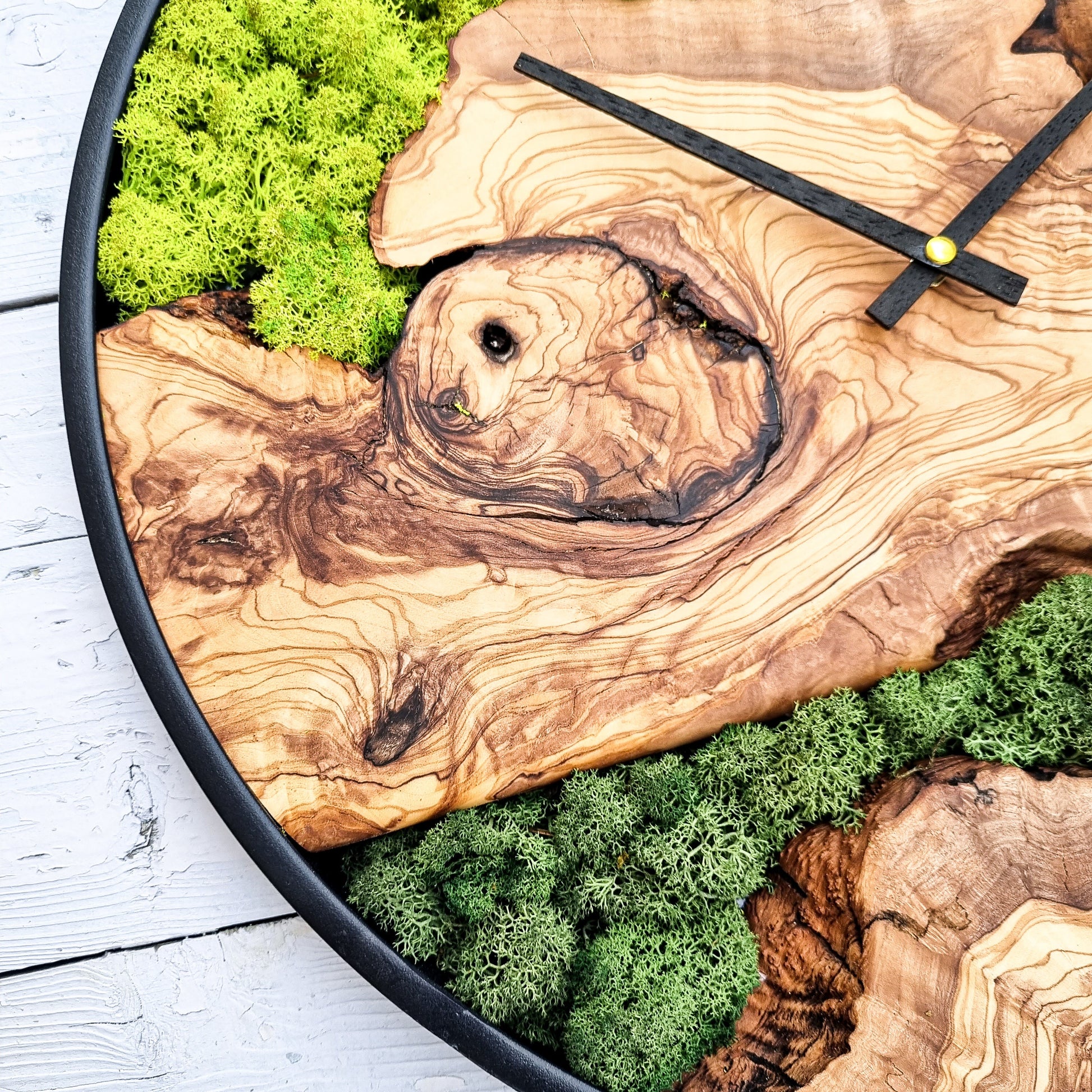 Moss Wall Clock, Custom Made Moss & Wood Wall Clock