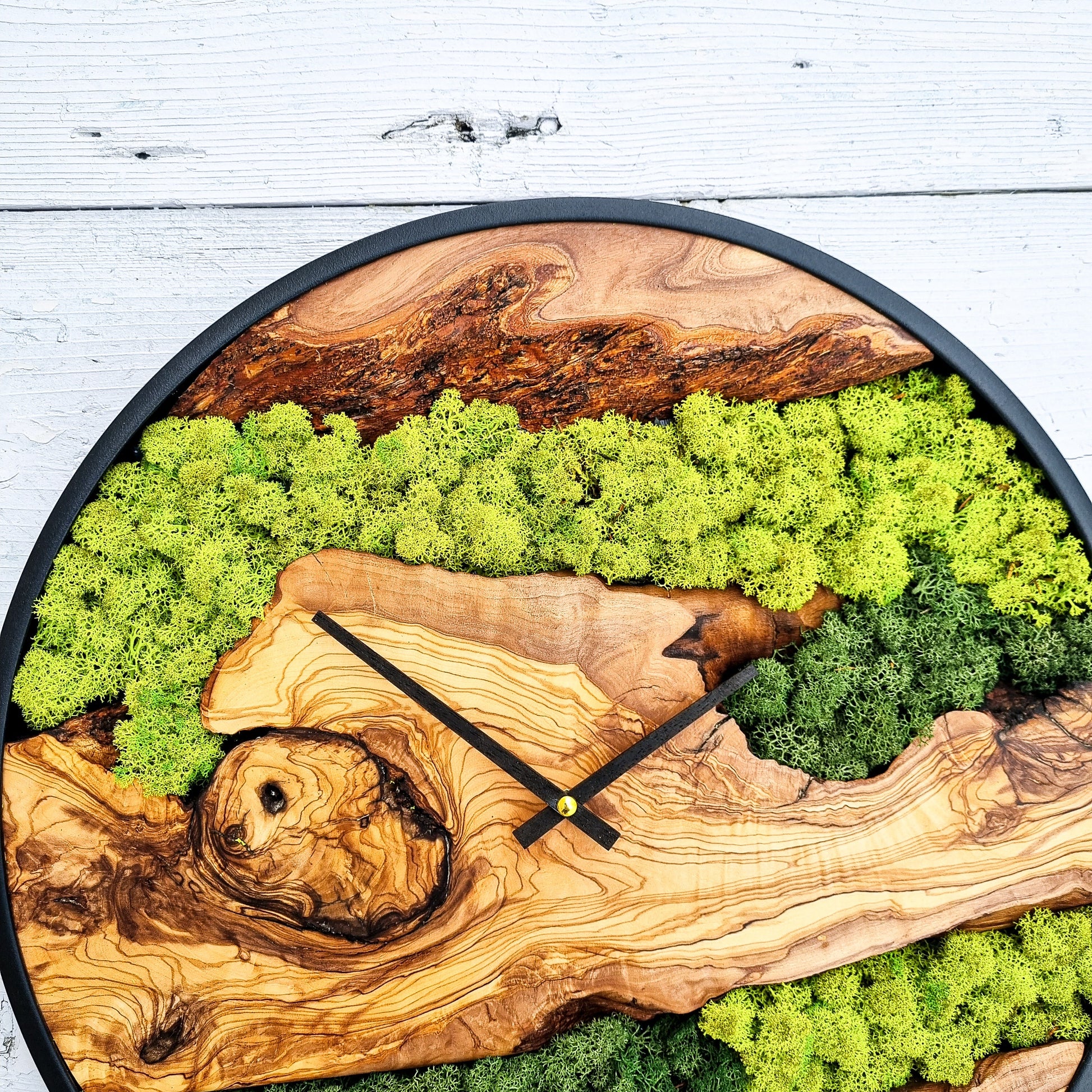 Moss Wall Clock, Custom Made Moss & Wood Wall Clock