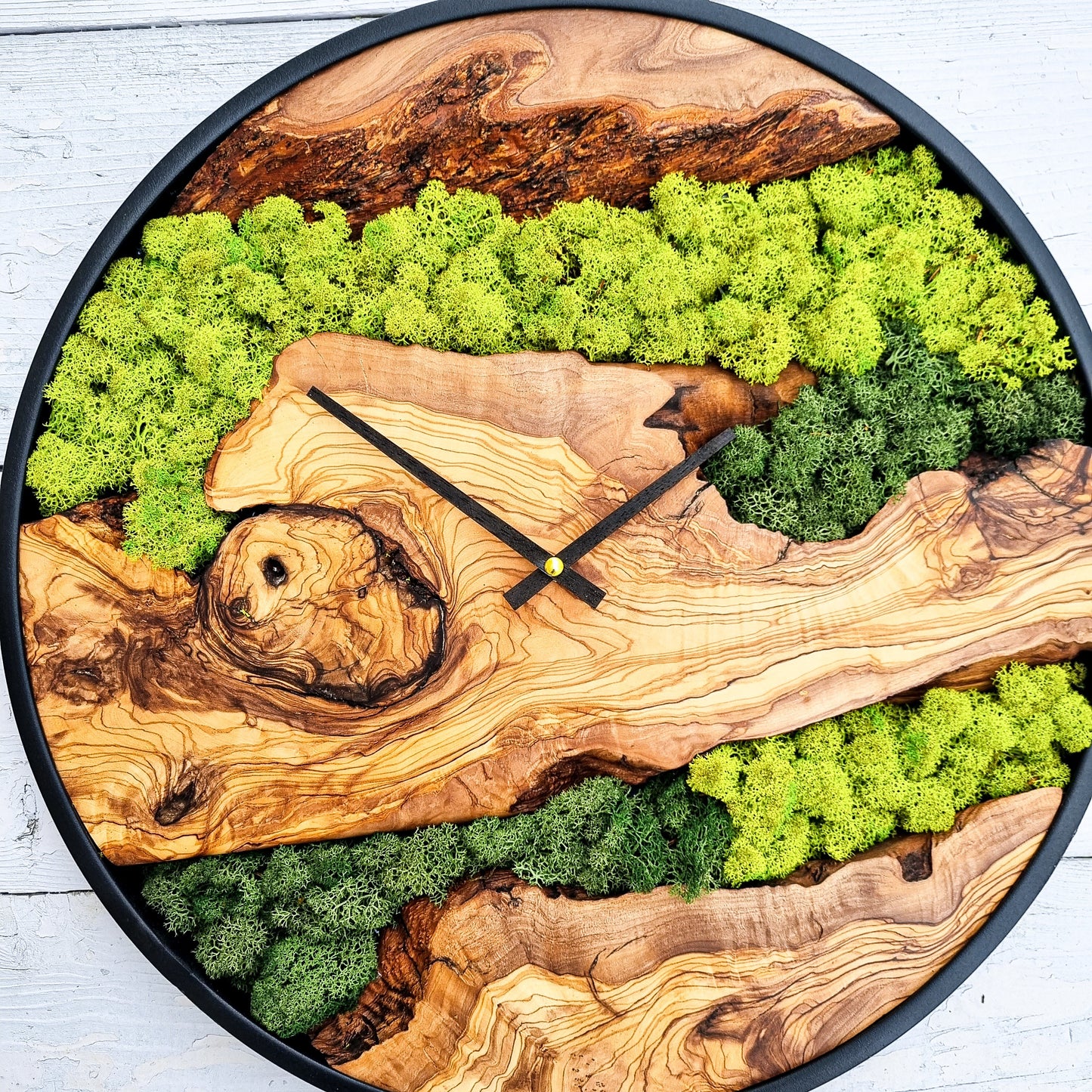 Moss Wall Clock, Custom Made Moss & Wood Wall Clock