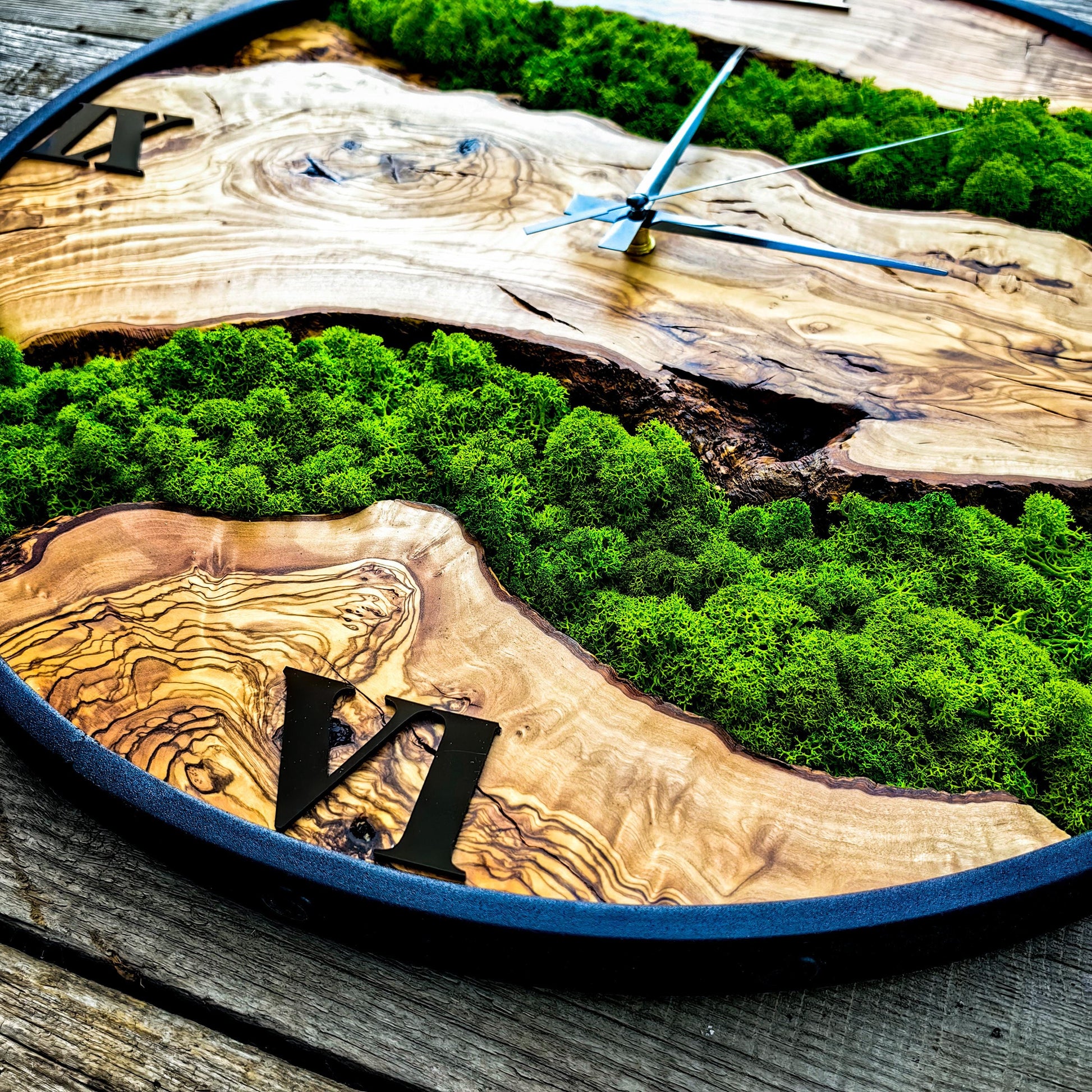 Custom Moss and Metal Wall Clock, Unique Olive Wooden Wall Clock & Moss Wall Art